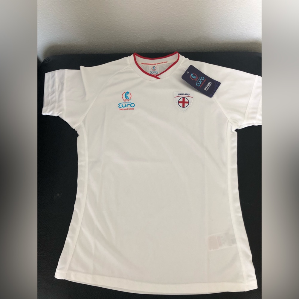 Ladies England soccer jersey / shirt UK10/Euro 38/US6 Officially licensed